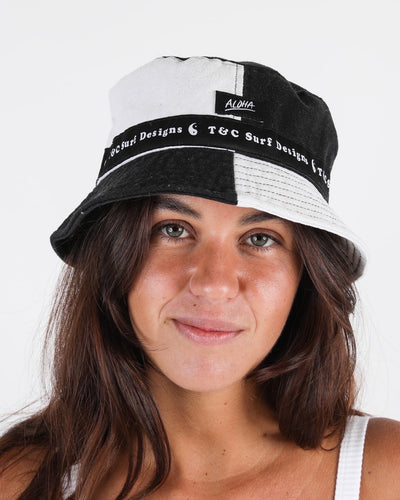 Sandy Bucket Hat - Black/White