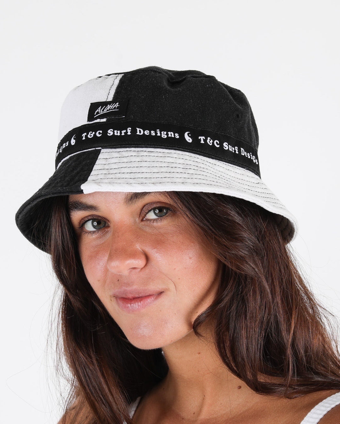 Sandy Bucket Hat - Black/White