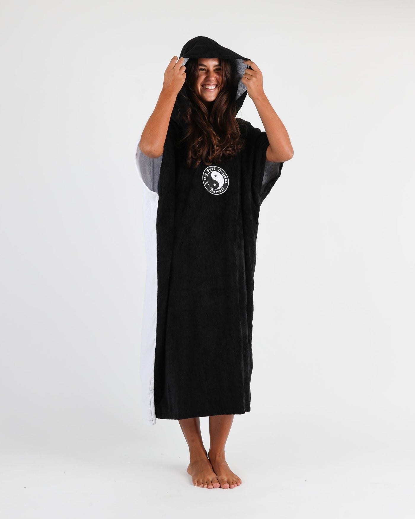 Yin Yang Hooded Towel - Black