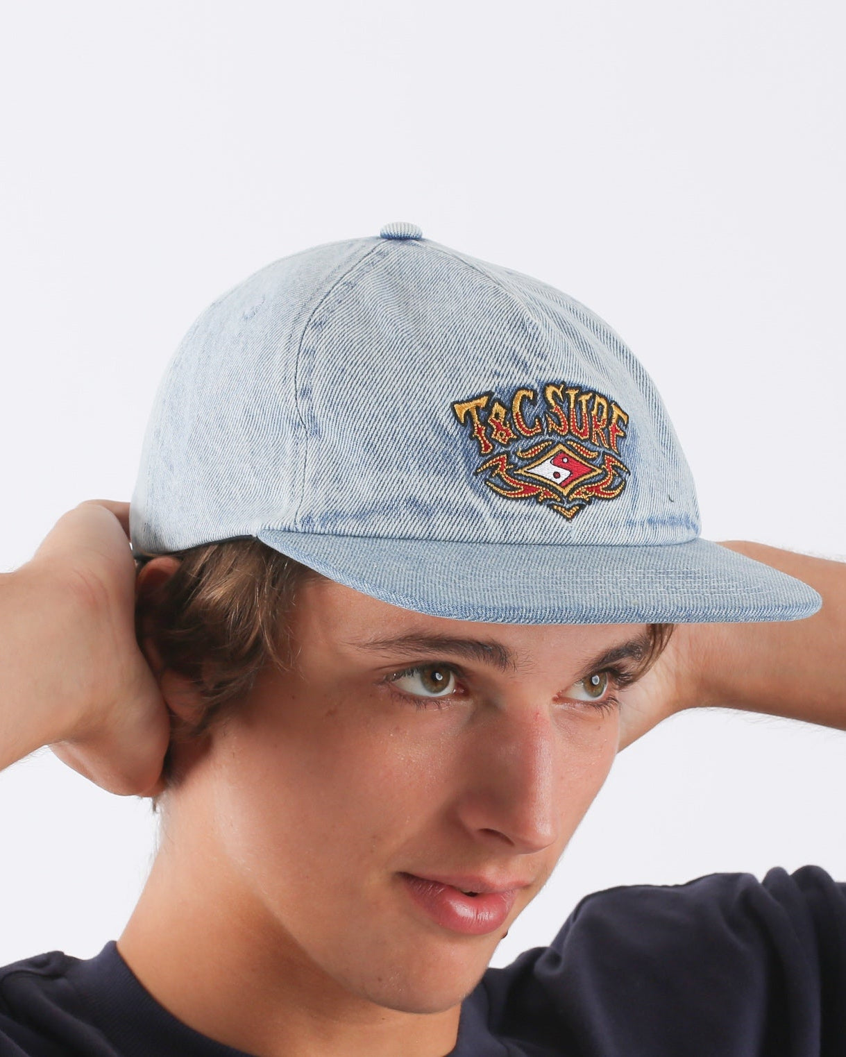 Thrift Snap Back - Bleached Blue