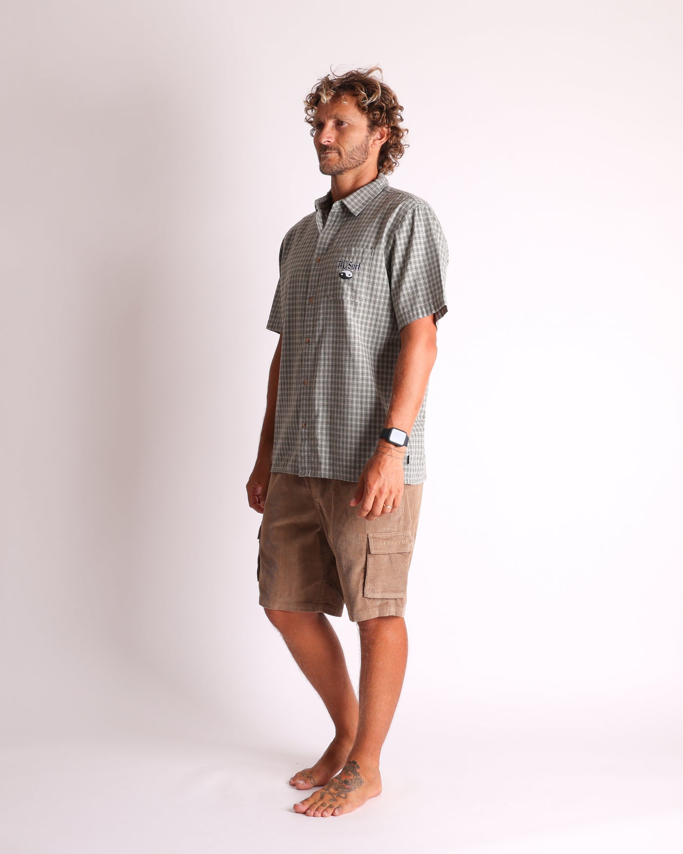 Barrack Cord Short - Sand