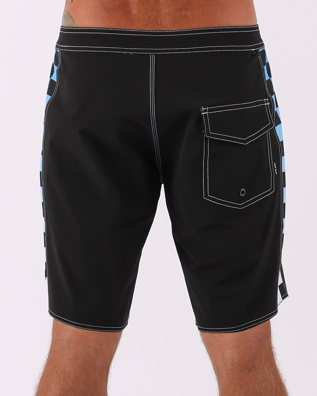 Off The Grid Trunk - Black/Blue Fade