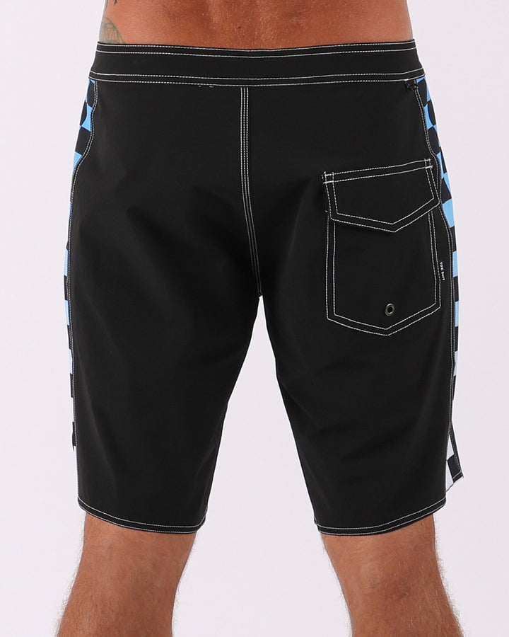 Off The Grid Trunk - Black/Blue Fade