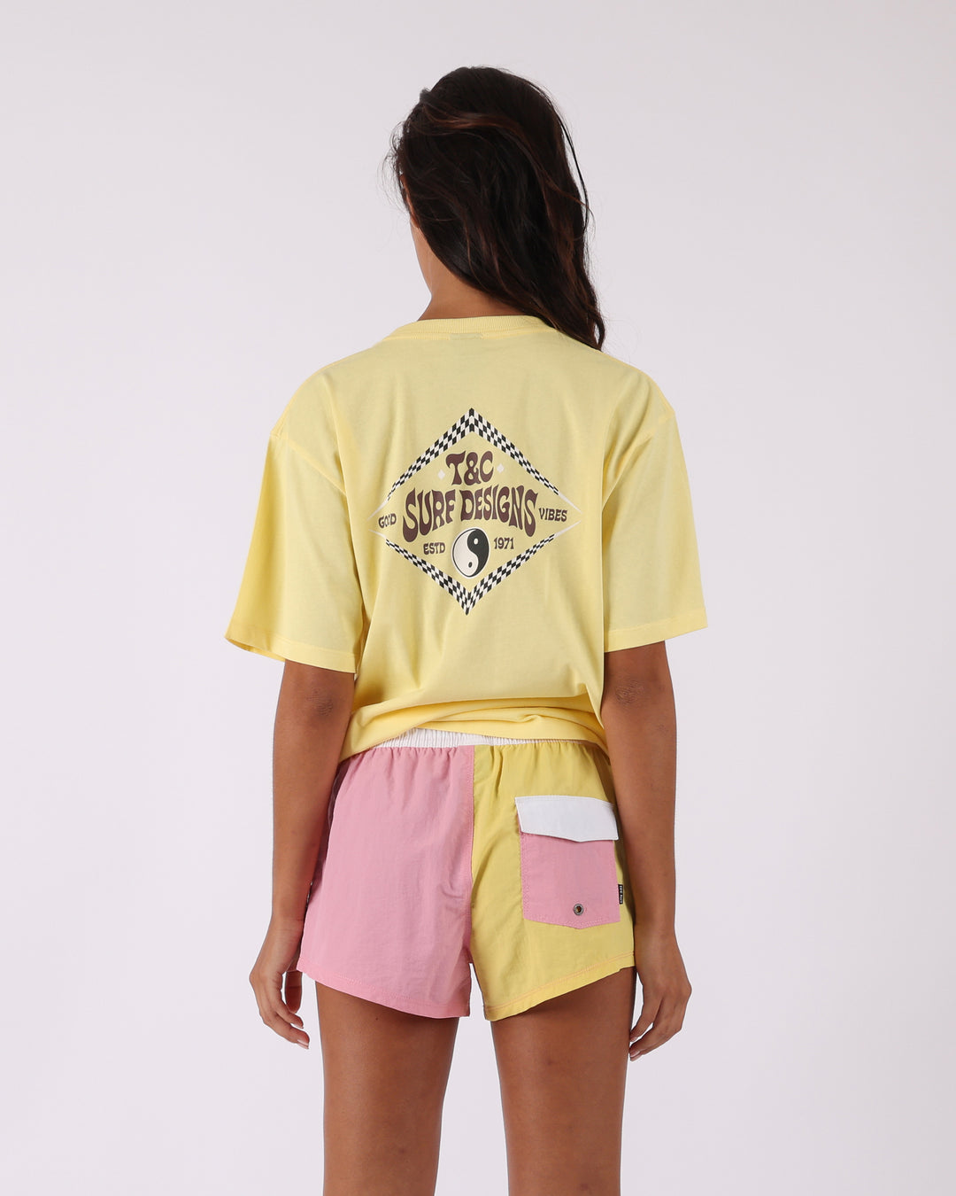Good Vibes Tee - Pina Colada