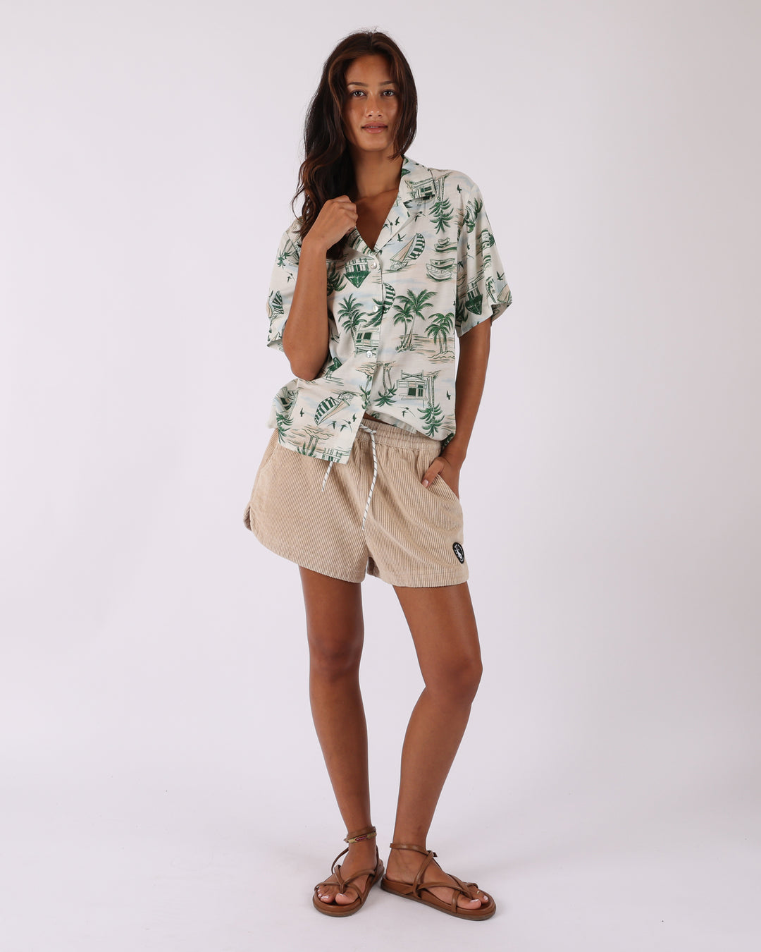 Whaler Short - Sand