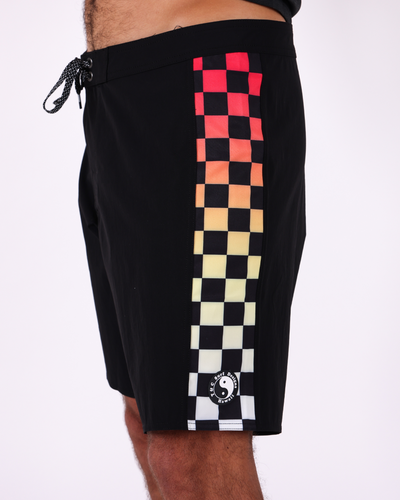 Off The Grid Trunk - Black/Sunset Fade