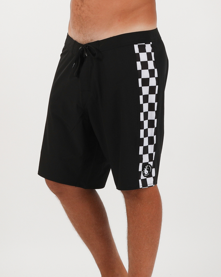 Off The Grid Trunk - Black/White