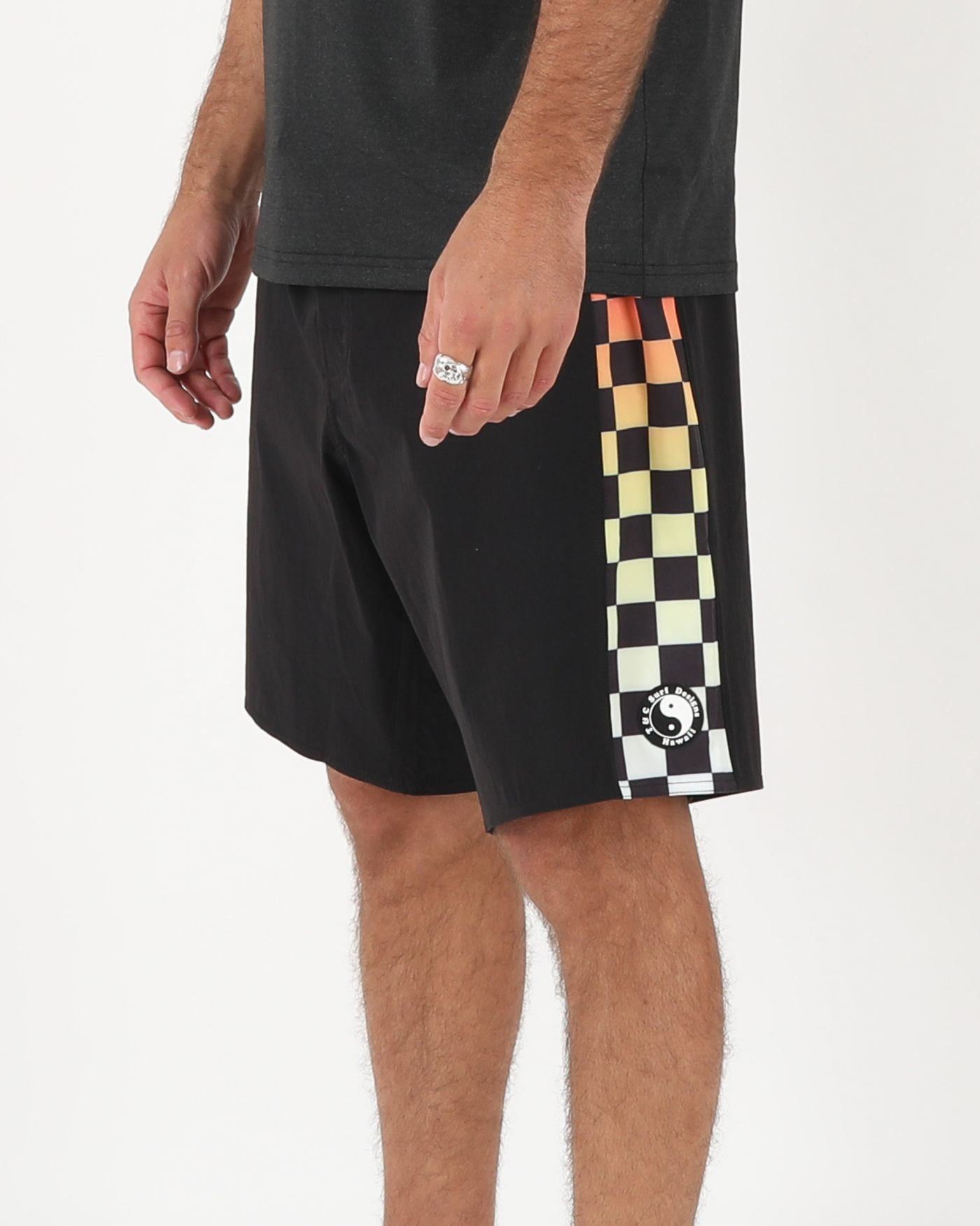 Off The Grid Trunk - Black/Sunset Fade
