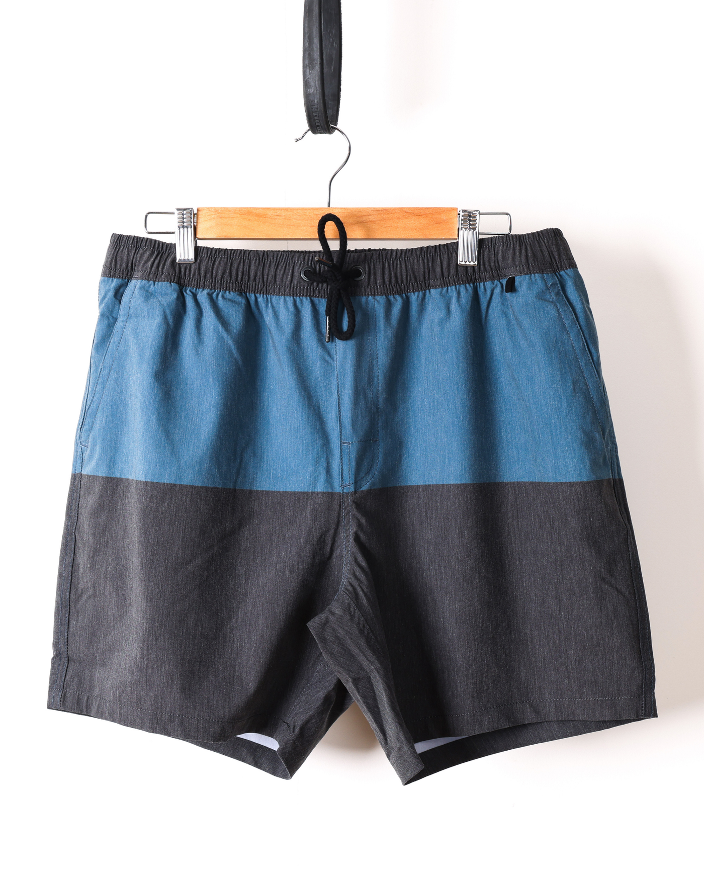 Supply Blocked Beach Short - Navy