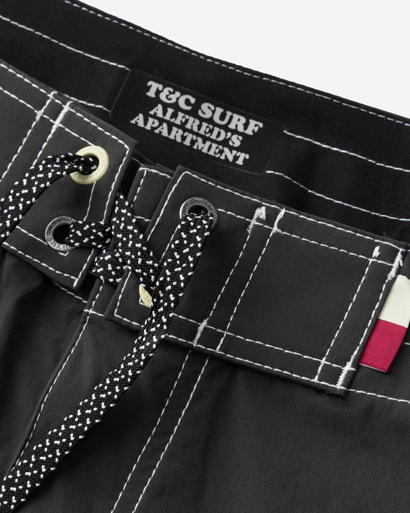 Yang Trunk - Anthracite