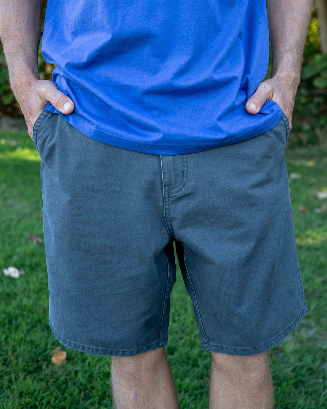 Passport Chino Short - Charcoal