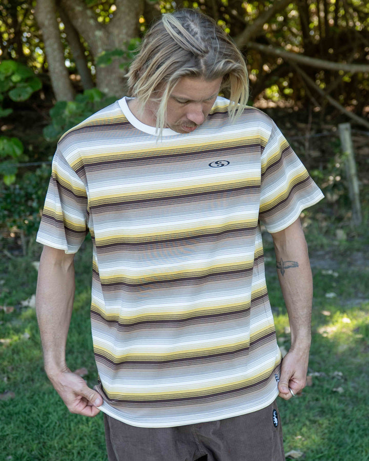 Pang Tee - Golden