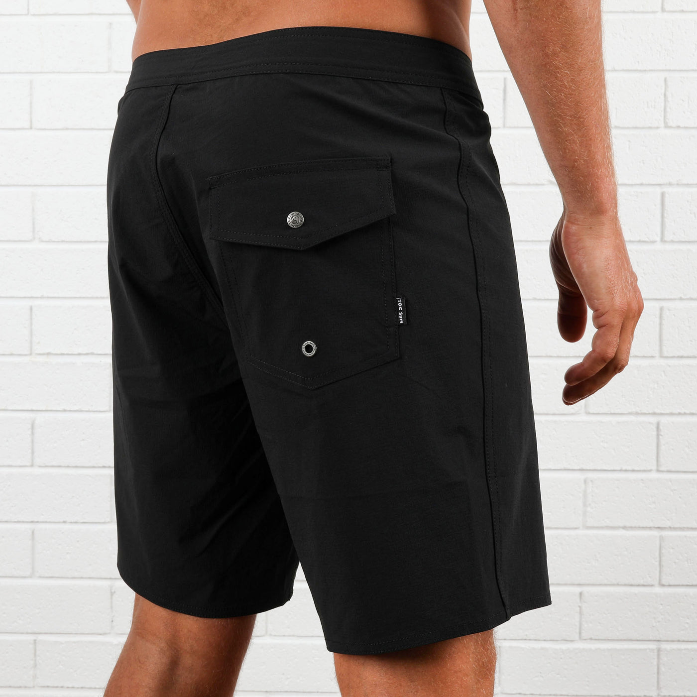 Warped Trunk - Black